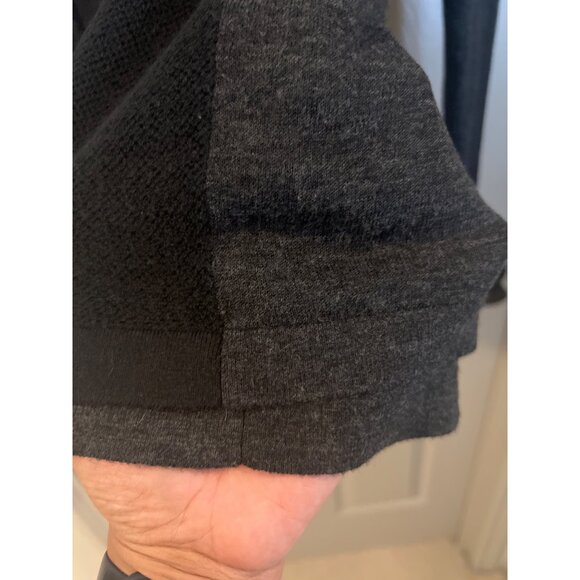 Elie Tahari Men’s Cashmere Wool-Blend Sweater‎ - Size S - Picture 10 of 14